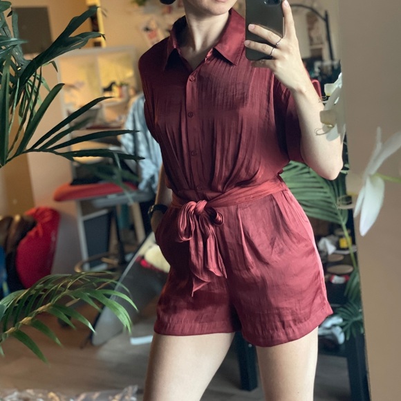 Steve Madden Burgundy Button-Up romper - Picture 7 of 9
